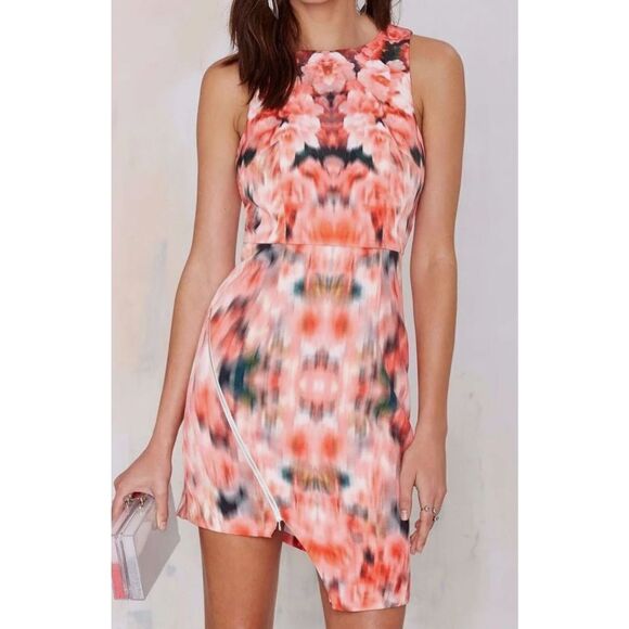 Finders Keepers Way to Go Asymmetrical Dress sz Medium - Picture 1 of 6